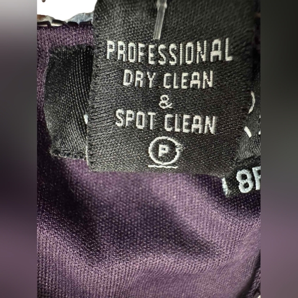 J Kara NWT Dress Plum Formal Gown Beaded Sleeveless Flowing Maxi Size 8P - Picture 11 of 12